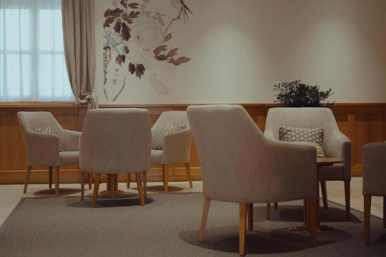 Brigaderos Hotel Brigadir Borsi Zewnętrze zdjęcie